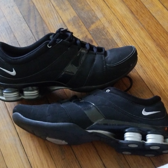 Nike Shoes - Nike Shox